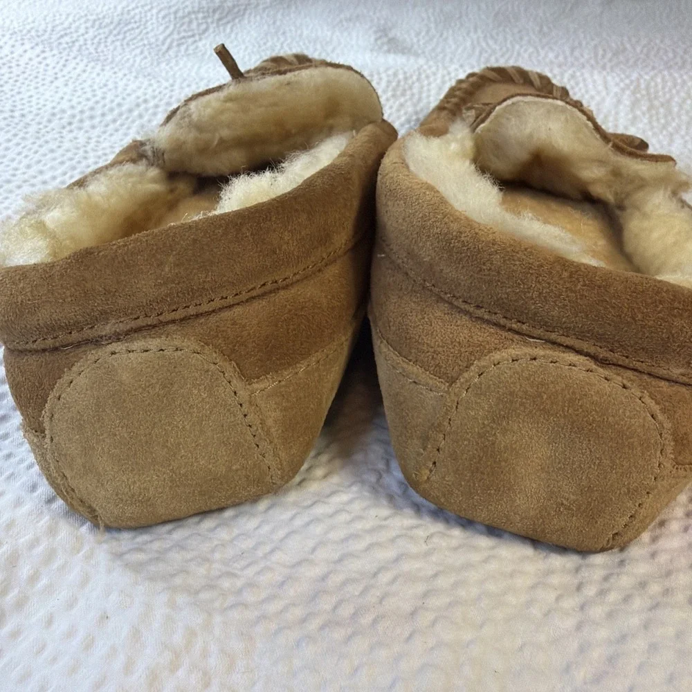 LL Bean Kid's Brown Suede Wicked Good Shearling Line Moccasin Slippers Size 3